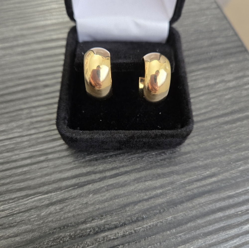 BOLD chunky 14k yellow gold hoop earrings, SAKS Fifth Avenue.